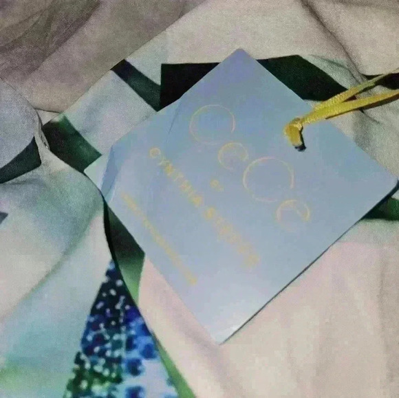 CeCe Womans Romper Size 10 - Picture 13 of 14